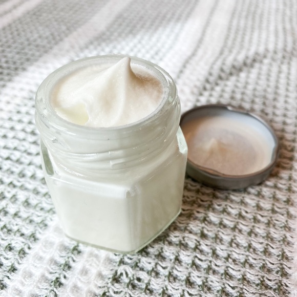 Whipped Tallow grass fed 4OZ Face & Body moisturizer for dry skin, acne, eczema - Picture 5 of 6